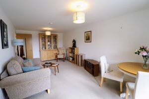 Lounge- click for photo gallery